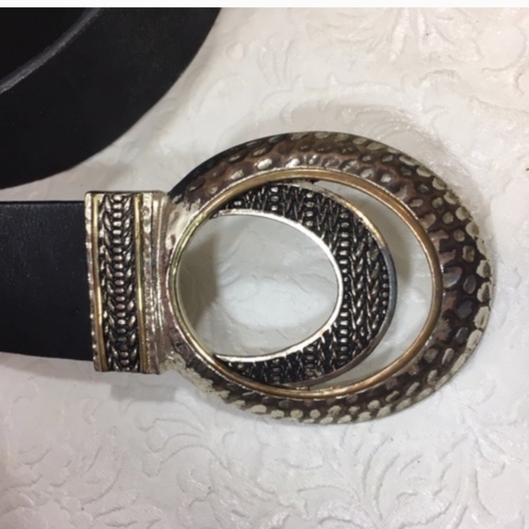 Chico's Black Genuine Leather Adjustable Belt Size small - Picture 2 of 12